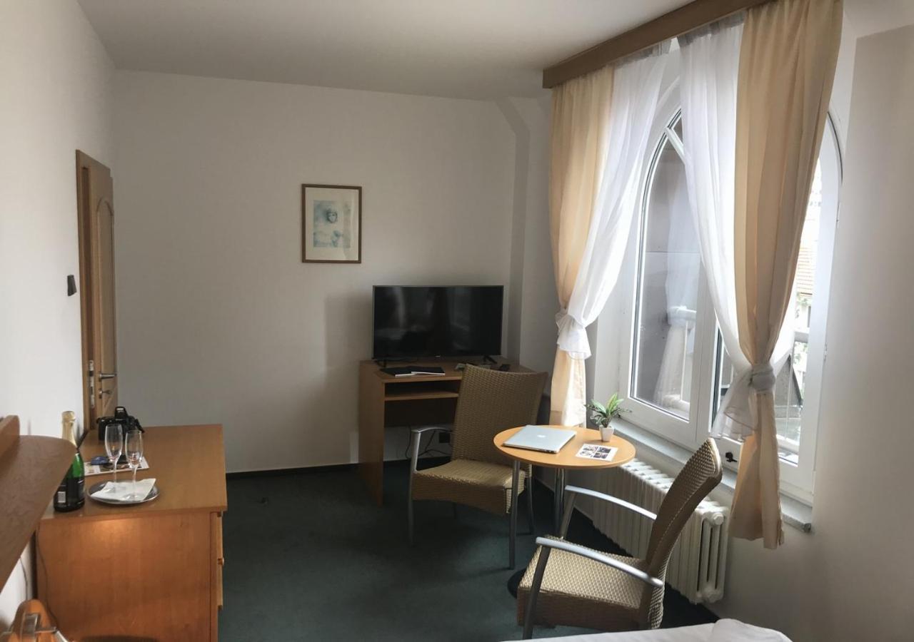 Otar 3* Praga
